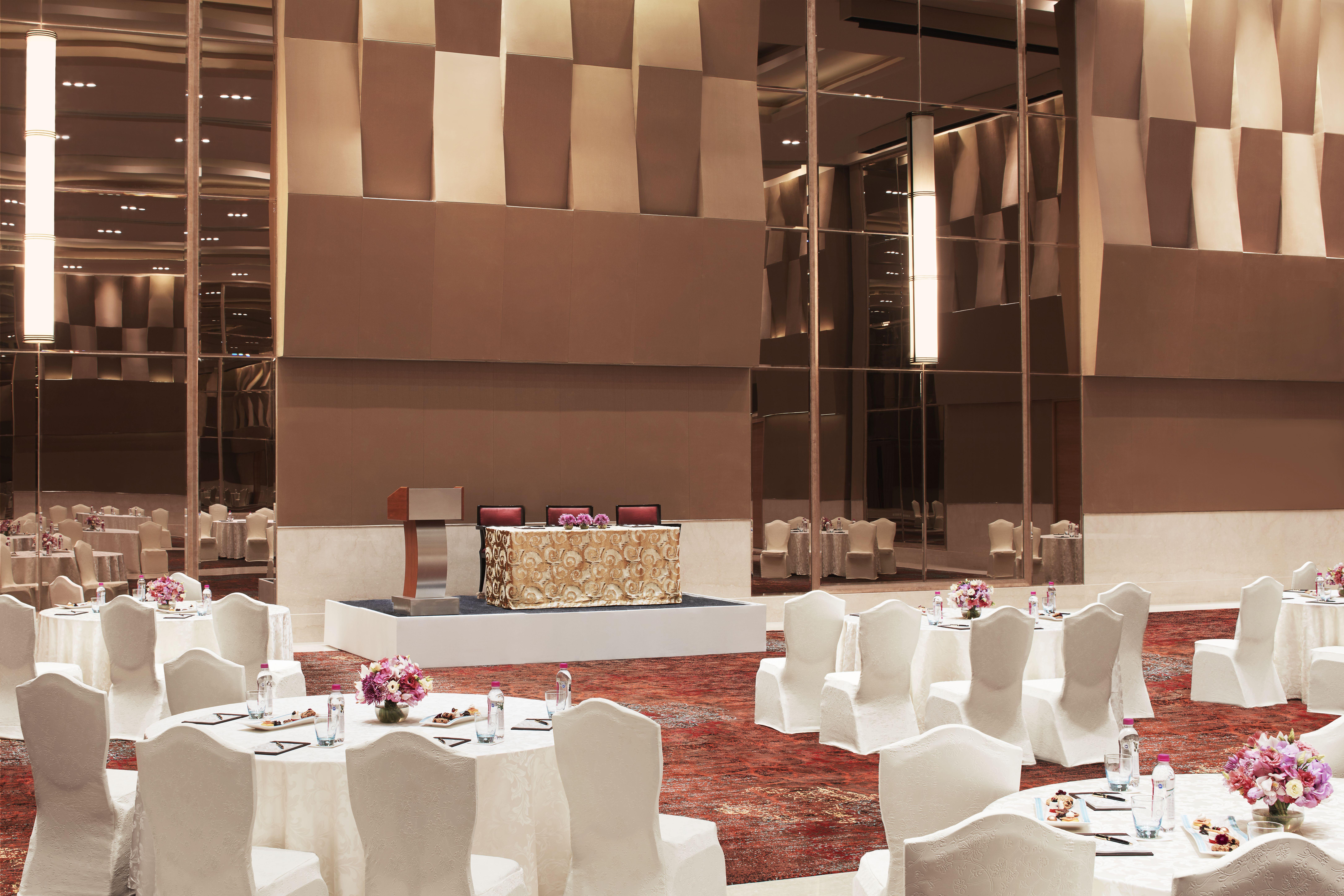 Taj Bangalore Devanahalli Kültér fotó The Grand Ballroom