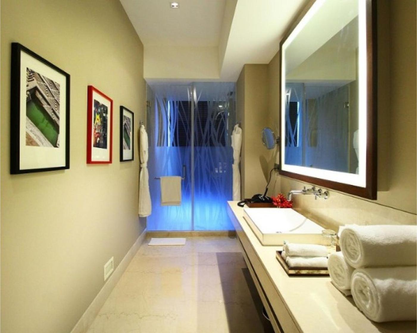 Taj Bangalore Devanahalli Kültér fotó Bathroom